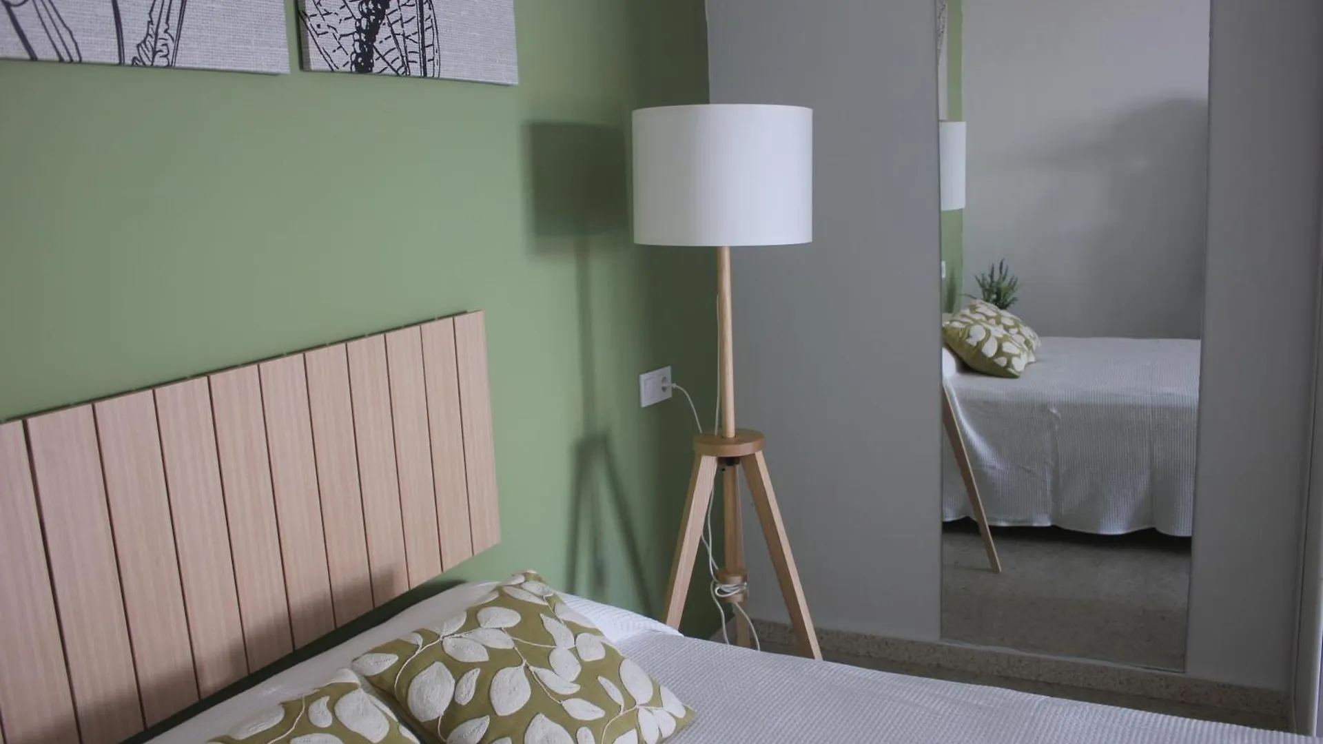 Estudio Con Acceso A Piscina Malaga Spain